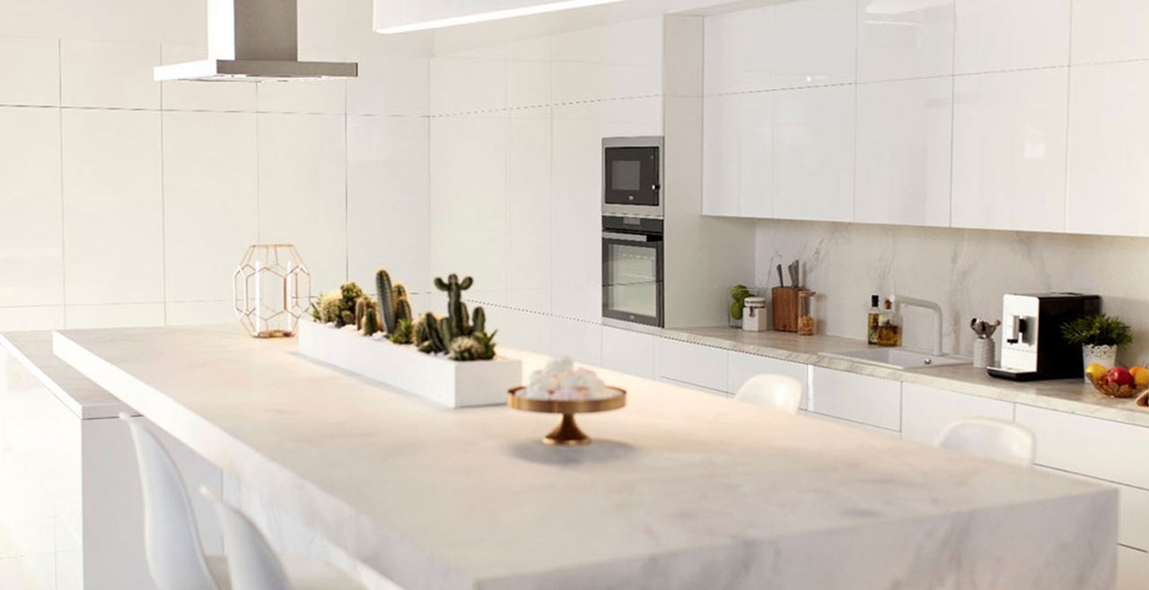 Sauber und frisch: Warum weiße Küchen die richtige Wahl sein könnten?