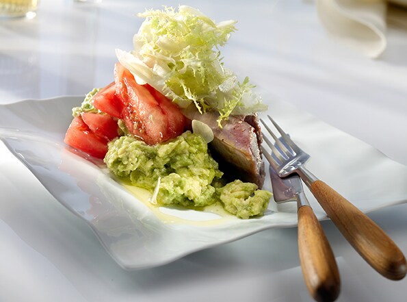 BONITO CON GUACAMOLE_web BONITO CON GUACAMOLE_web