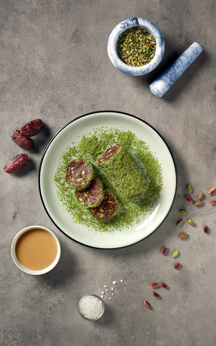 750x1200-Pistachio-rolls
