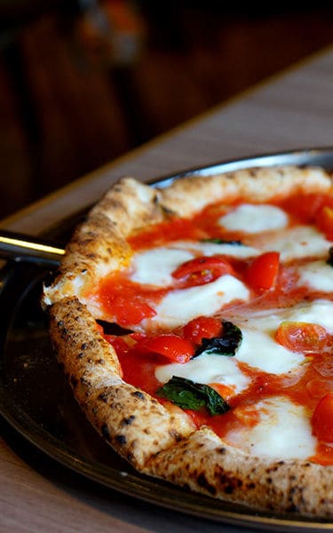 a-cuantos-grados-se-hace-pizza-mobile