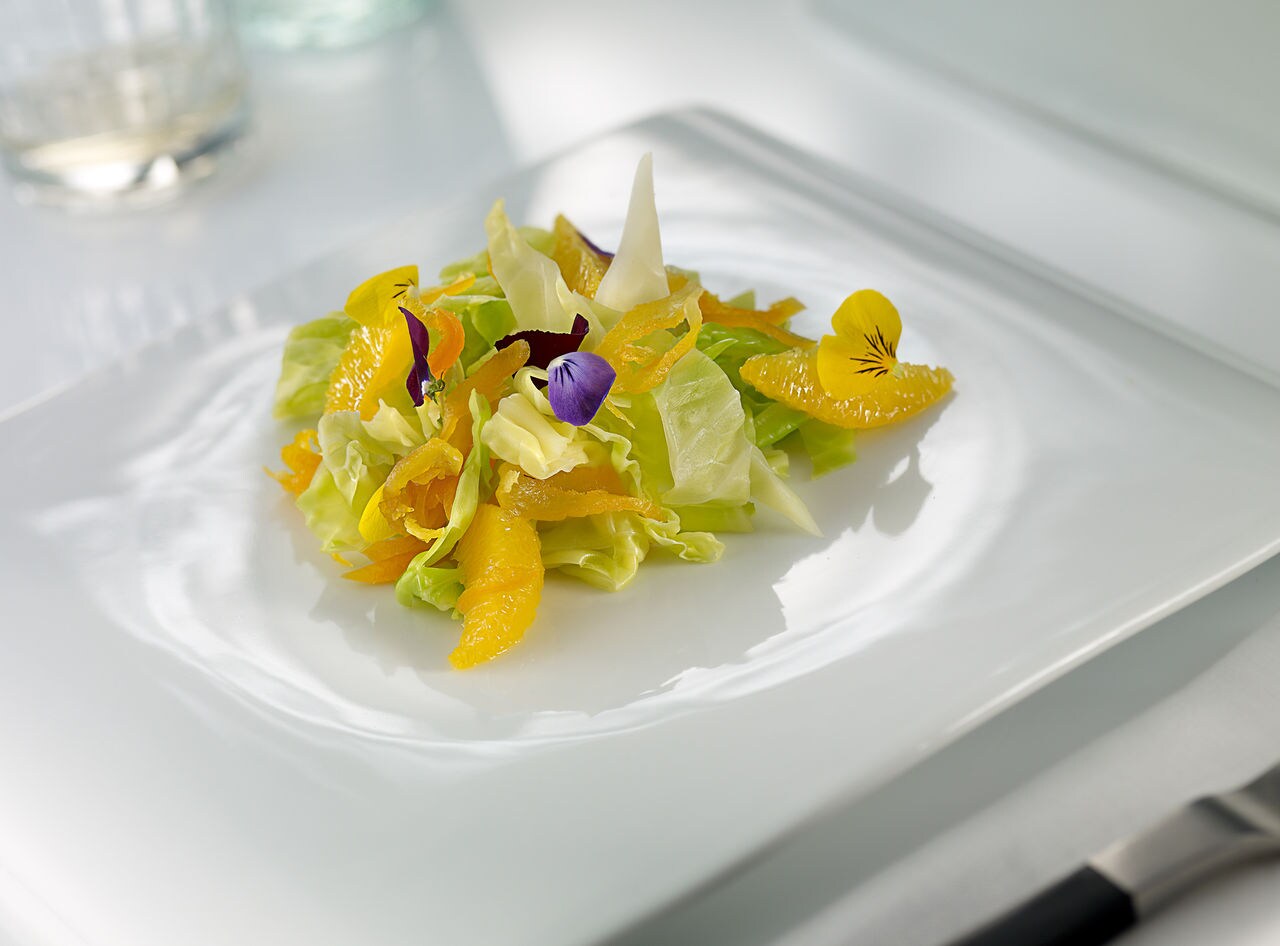 BERZA CON ENEBRO, NARANJA Y ALBARICOQUE BERZA CON ENEBRO, NARANJA Y ALBARICOQUE