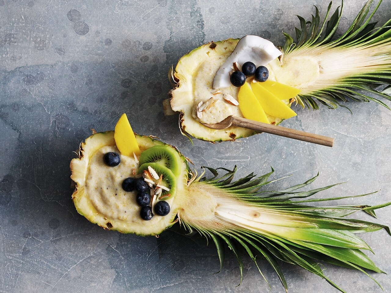 Bol De Smoothie Tropical Con Chía