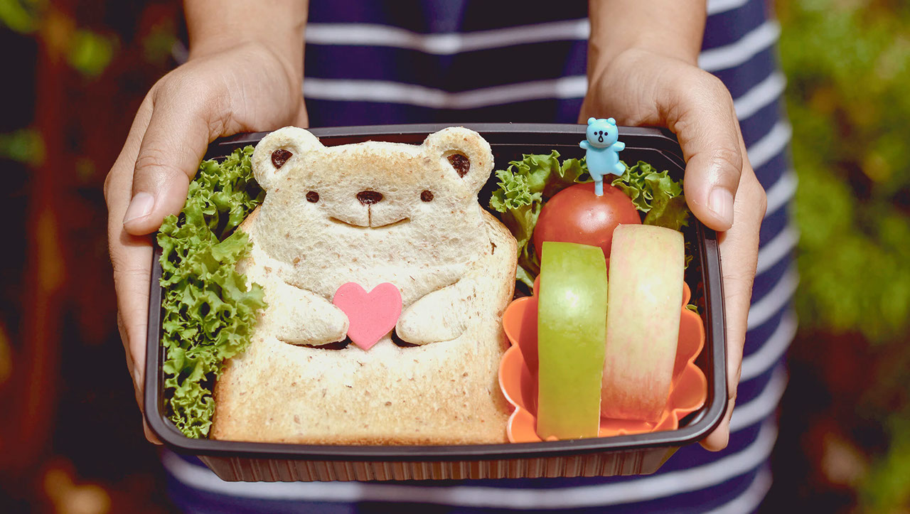 How to pack a healthy lunch box for children