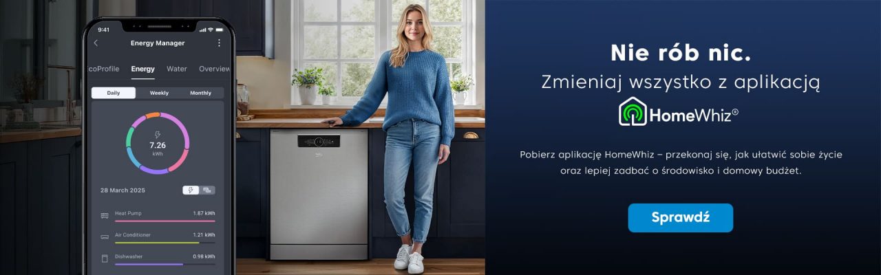 Uśmiechnięta kobieta, zmywarka i aplikacja HomeWhiz