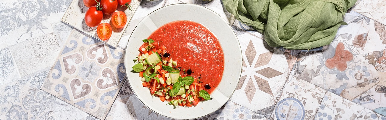 Gazpacho – traditie si reinterpretare delicioasa