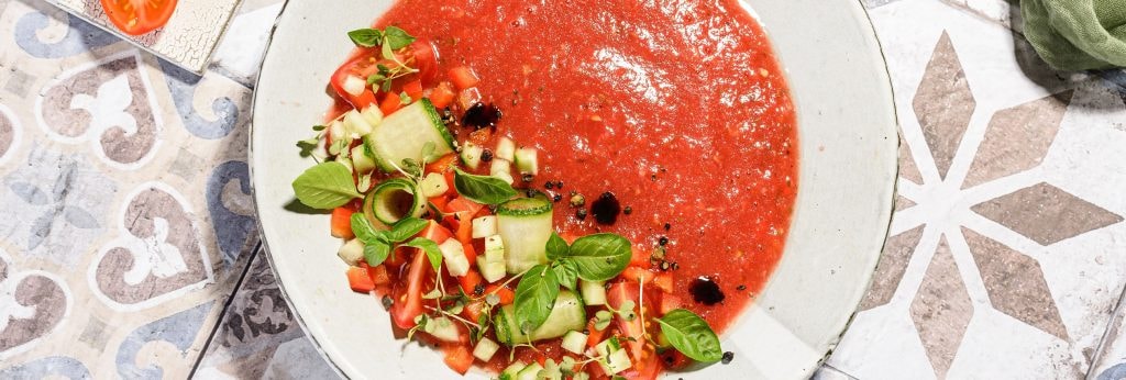 Gazpacho – traditie si reinterpretare delicioasa