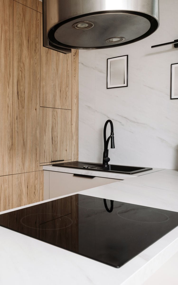 plita_incorporabila_mobile