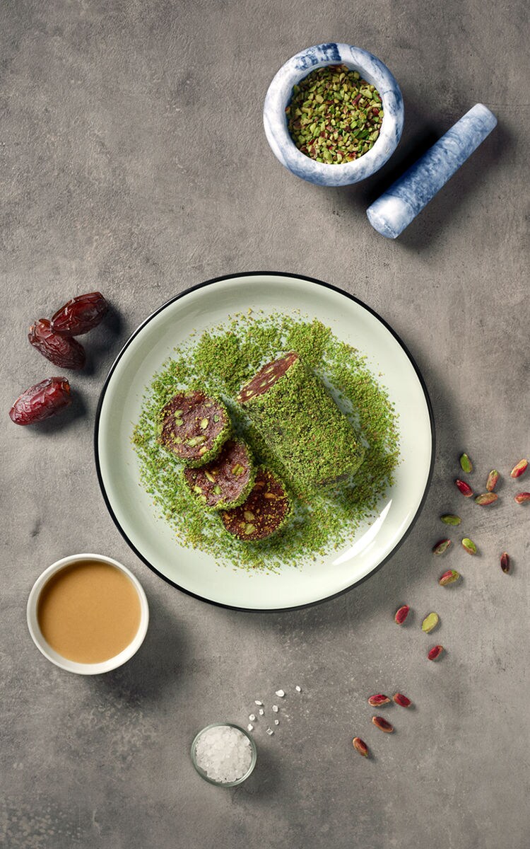 750x1200-Pistachio-rolls