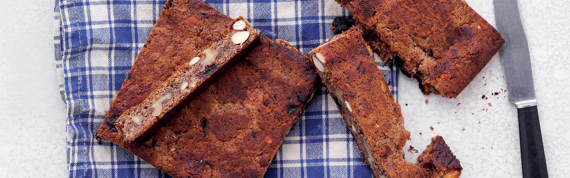 Homemade Fruit and Nut Bar