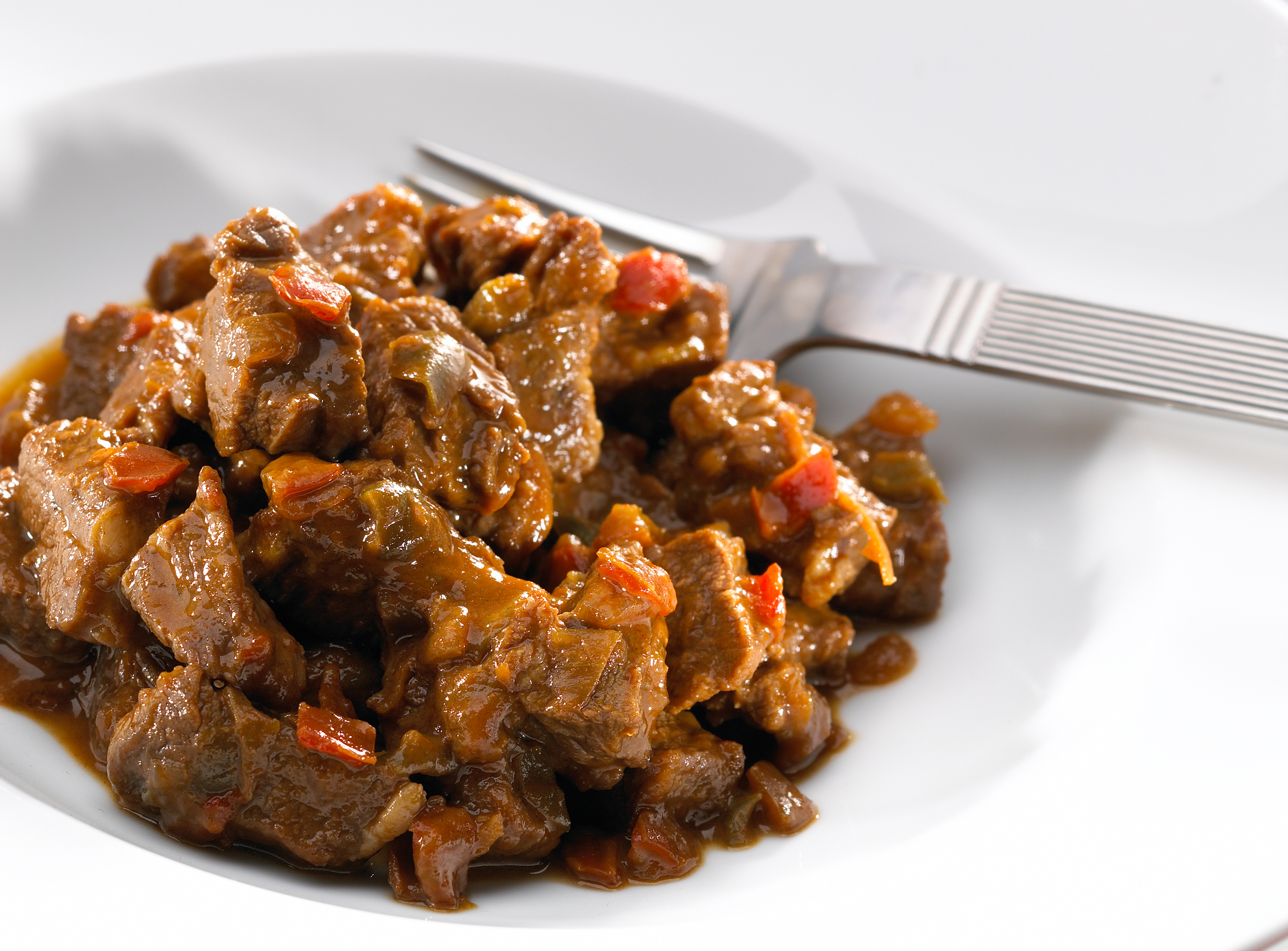 Carne tierna de ternera en su jugo