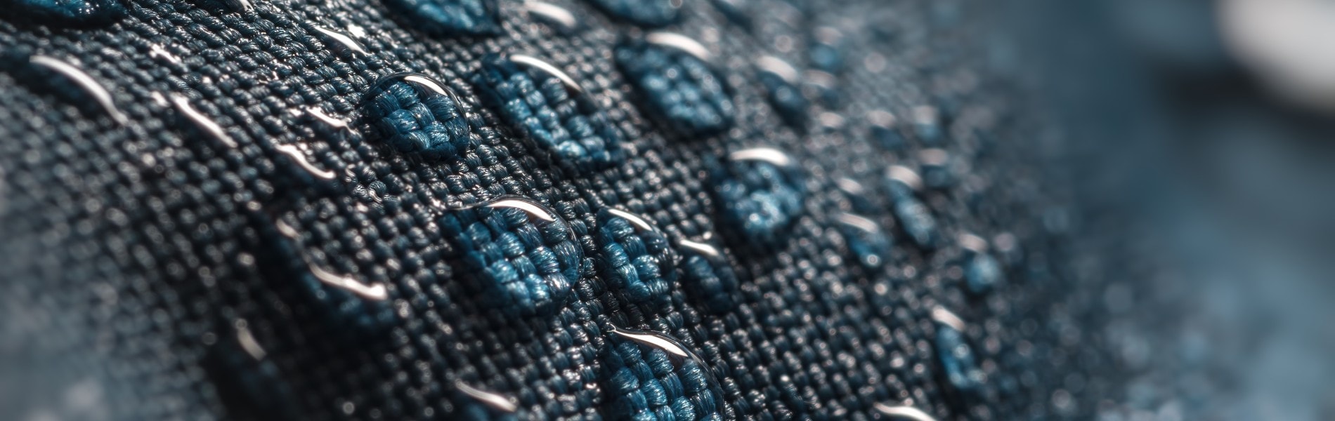 Cómo lavar ropa impermeable en la lavadora sin dañarla