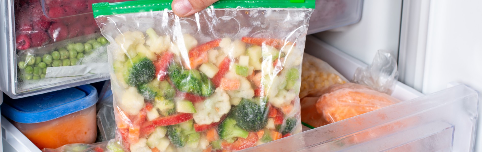 Consejos sobre cómo organizar los alimentos en el congelador