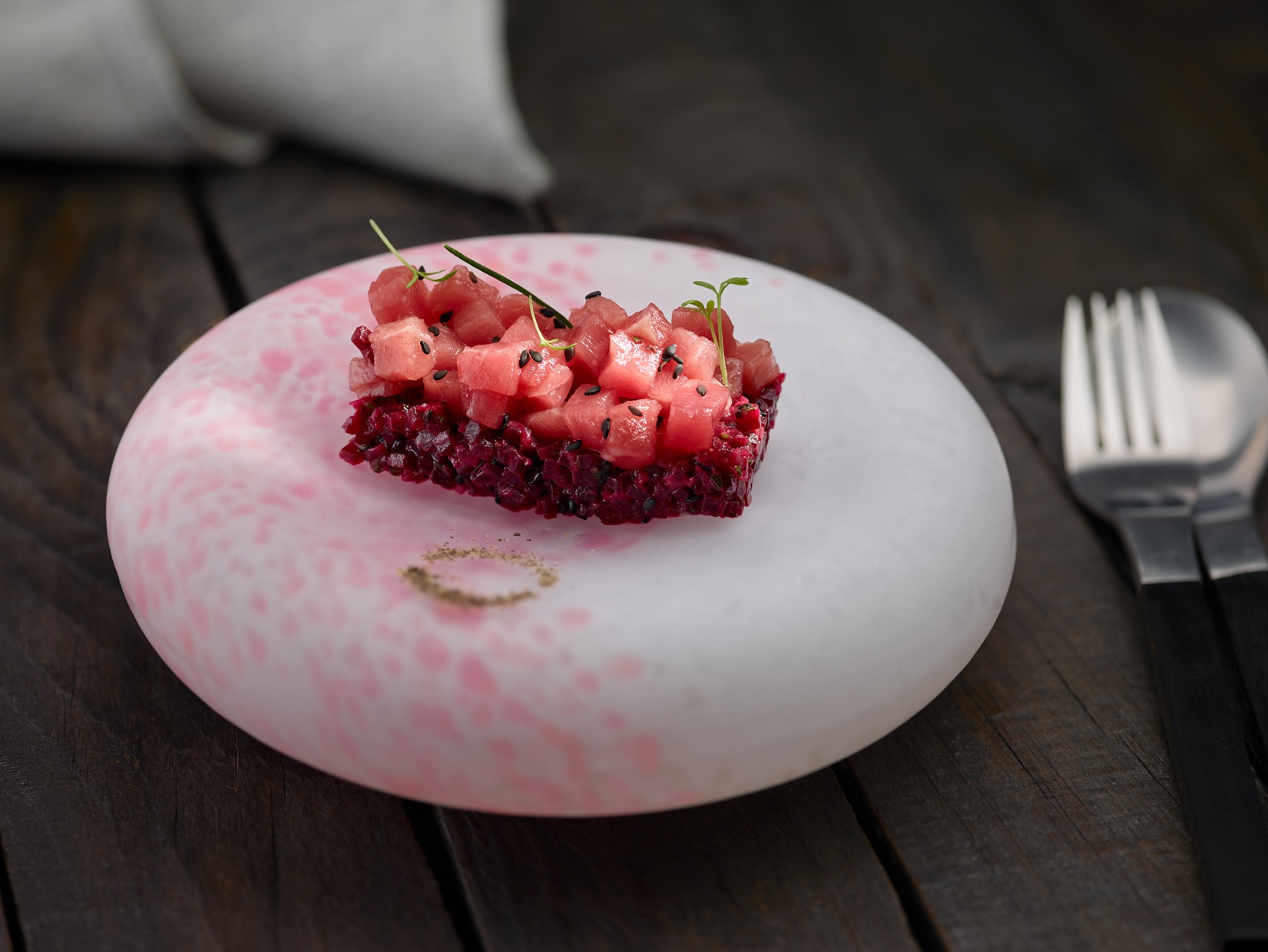 Ceviche de atún rojo con remolacha