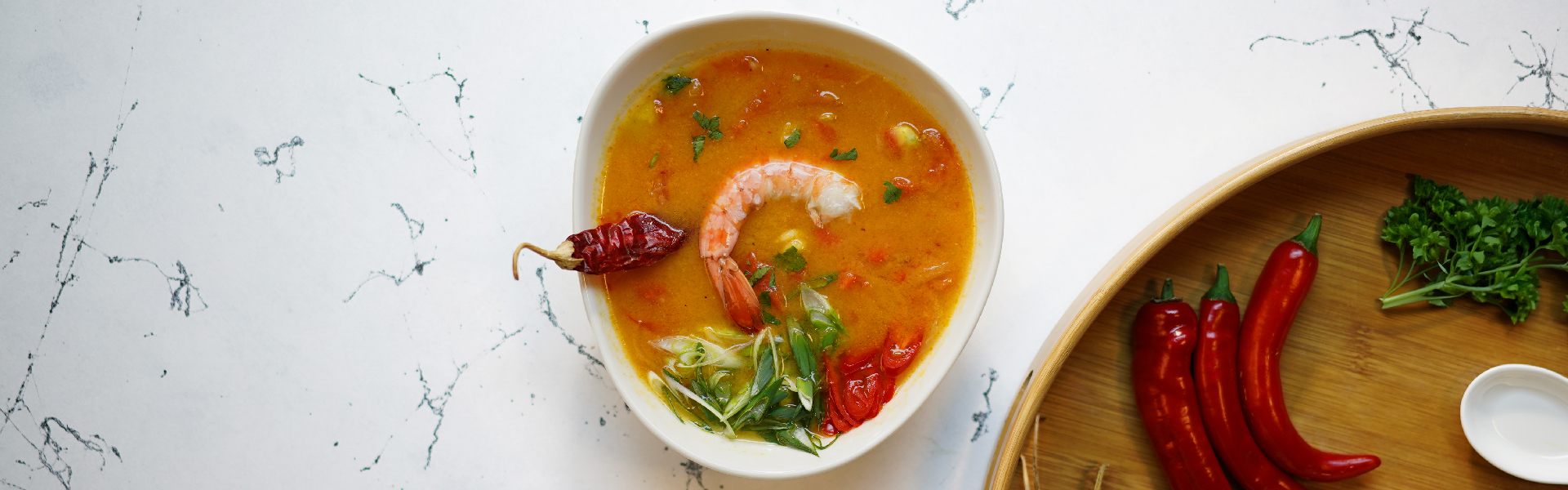 استمتع بالنكهات الاستوائية بسهولة استمتع بالنكهات الاستوائية بسهولة