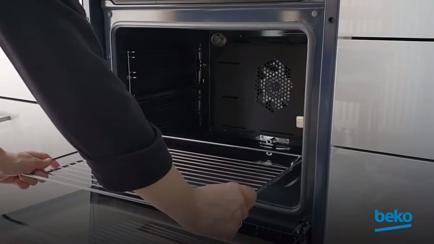 Oven not heating up? Here is what to check