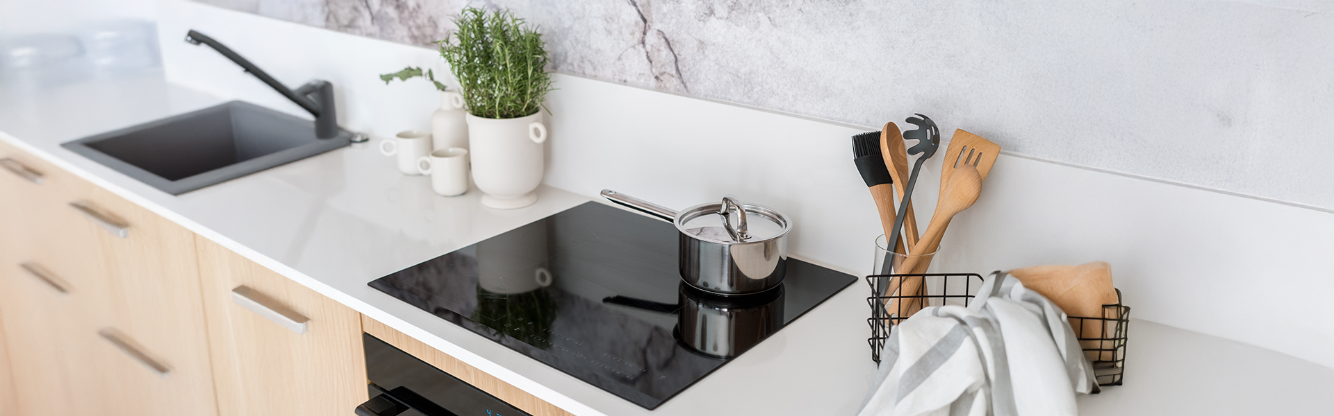 Ce conteaza atunci cand alegi o plita incorporabila in 2026 - 5 modele de luat in calcu