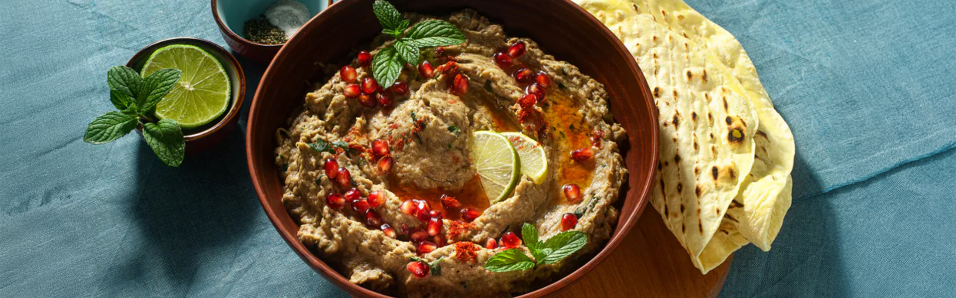 Baba Ganoush, savuroasa salata orientala de vinete