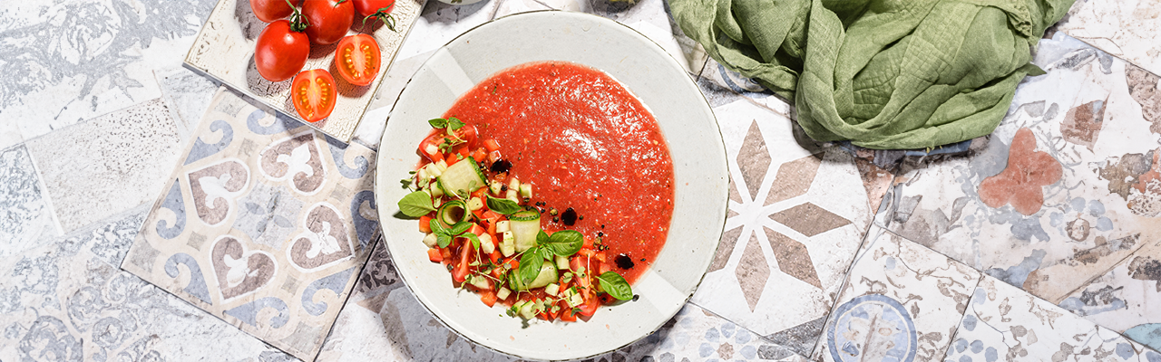 Gazpacho – traditie si reinterpretare delicioasa