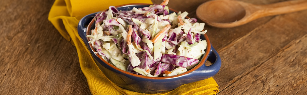 Salata coleslaw. Idei pentru retete cu sos cremos