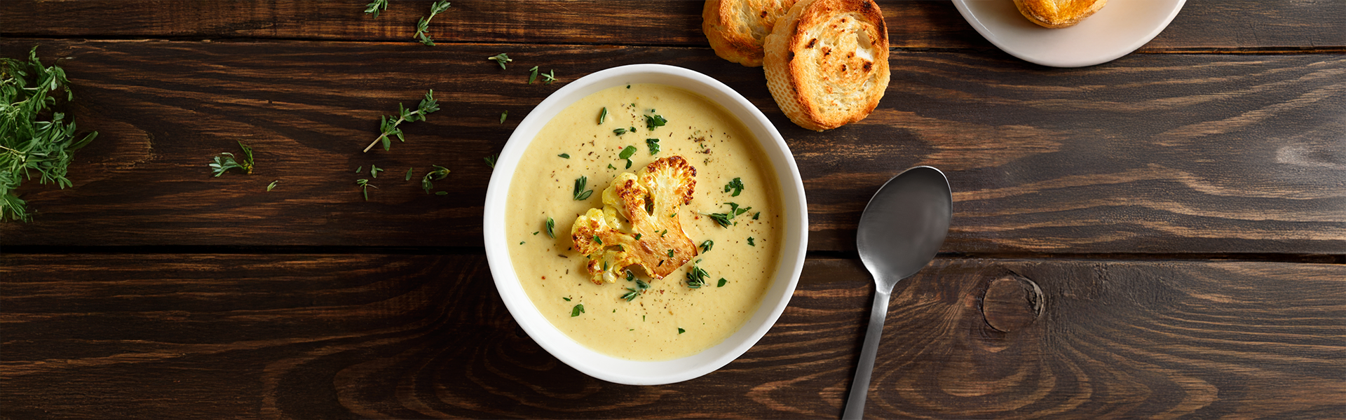 Supa crema de conopida - reteta simpla si cremoasa care iti incalzeste sufletul