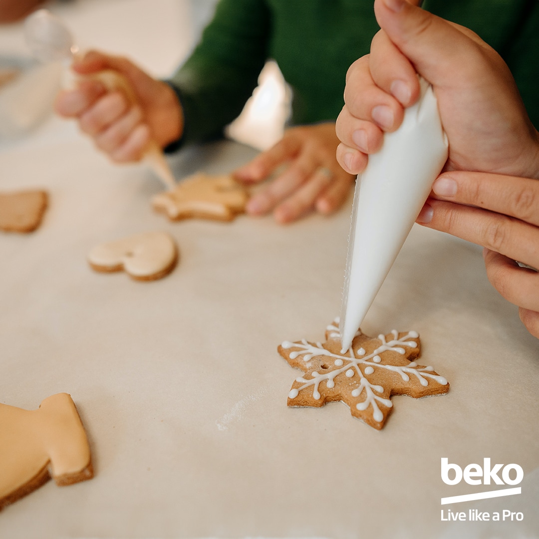  Hand Blender Festive Recipe: A Merry Soetkoekie-Mas 