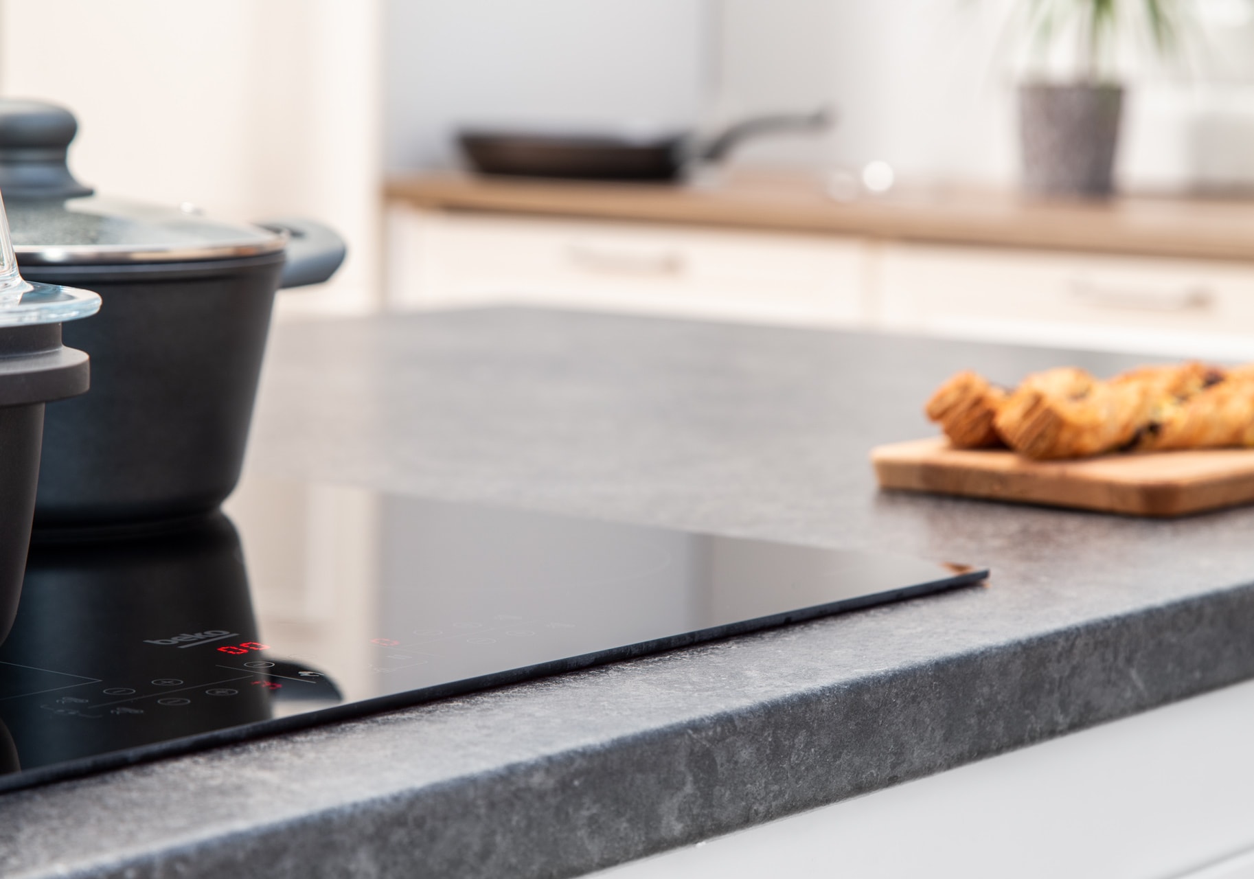 HII64200FMT | Płyta do zabudowy (Indukcyjna, 60 cm) | BEKO