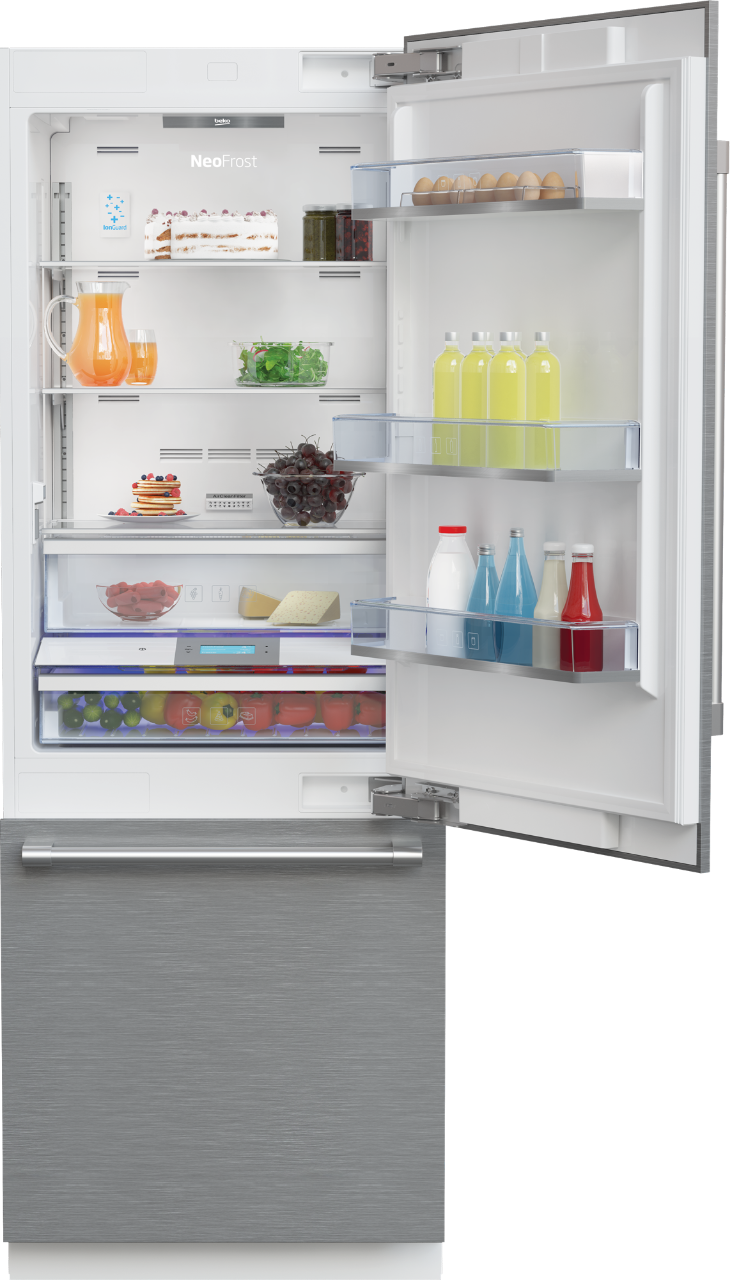 30" Stainless Steel Freezer Bottom BuiltIn Refrigerator with Auto Ice